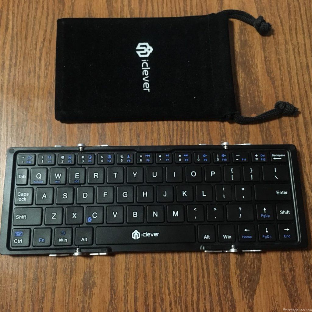 タブレットには持ち運びしやすいキーボードが便利！オススメはiClever IC-BK03 折りたたみ式Bluetoothキーボード